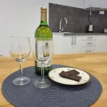 Laegenhet/studio Grand * ヤイツェ