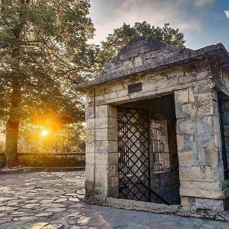 Laegenhet/studio Grand